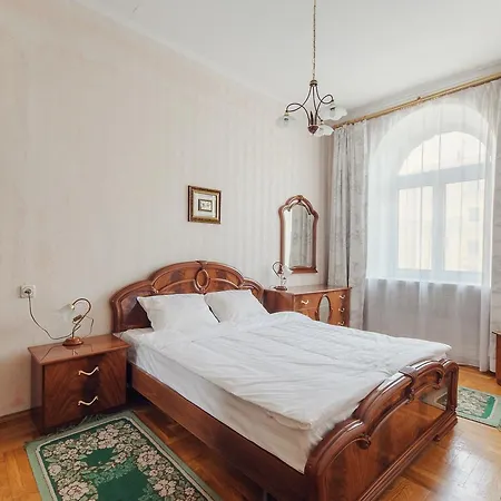 Apartament In On Nezavisimosti 19 Mińsk
