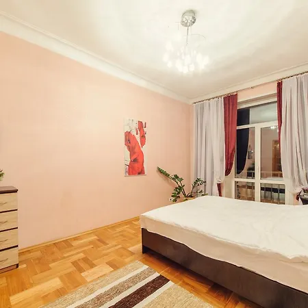Apartment In On Nezavisimosti 19 Minsk